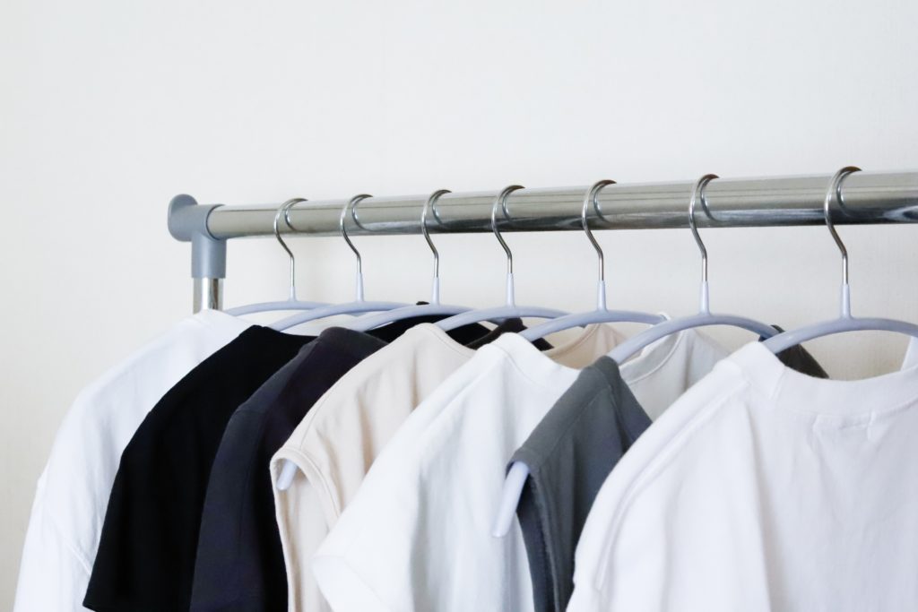 洋服、保管方法、湿気対策